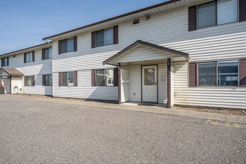 Photo of 7455 Huron Street #11, Chilliwack, BC V2R 2R9 (MLS # R3148357)