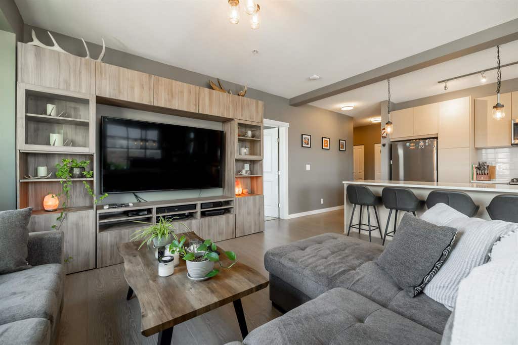 Photo of 8150 207 Street #C307, Langley, BC V2Y 4J4 (MLS # R3136918)