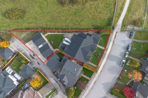 2484 Nile Gate A Port Coquitlam BC V3B 8B3