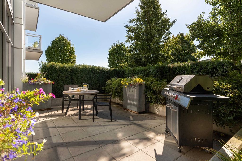 listing image 1109279188445181134