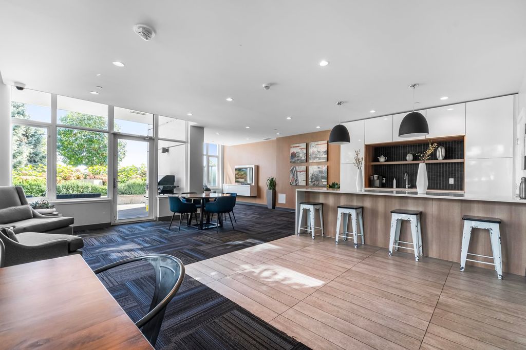 listing image 1103871634672109077