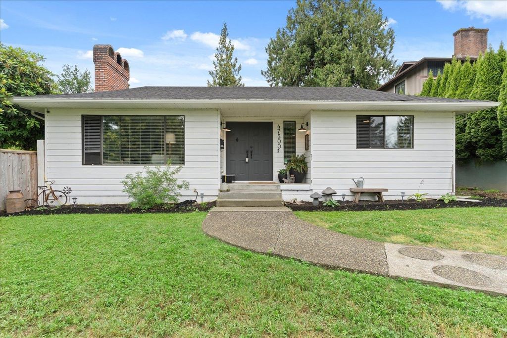 Photo of 47500 Swallow Crescent, Chilliwack, BC V2P 7R4 (MLS # R3109346)