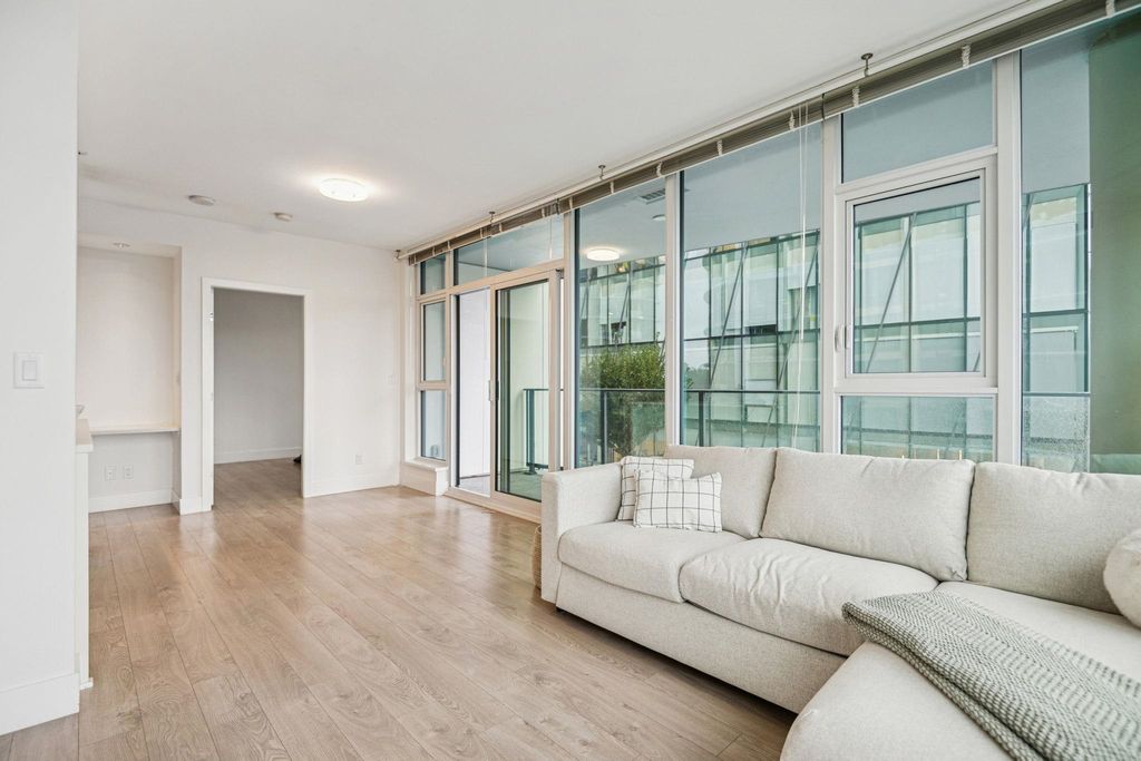 listing image 1108240255127414262