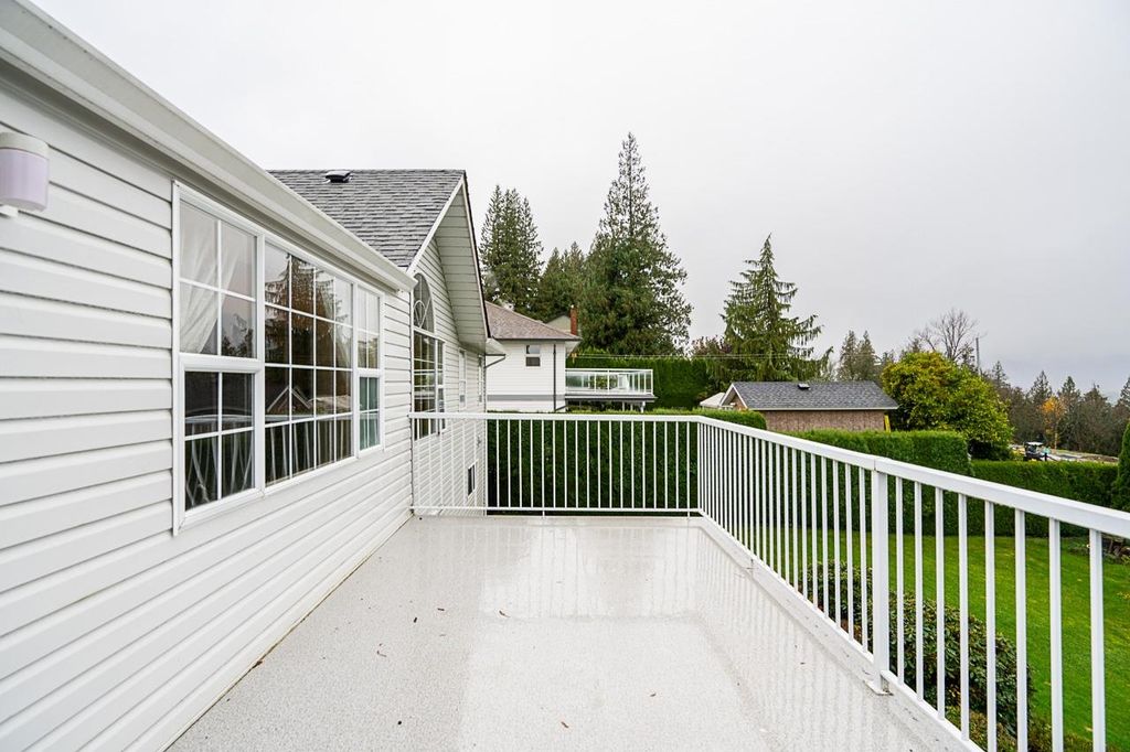 listing image 1103929285386008666