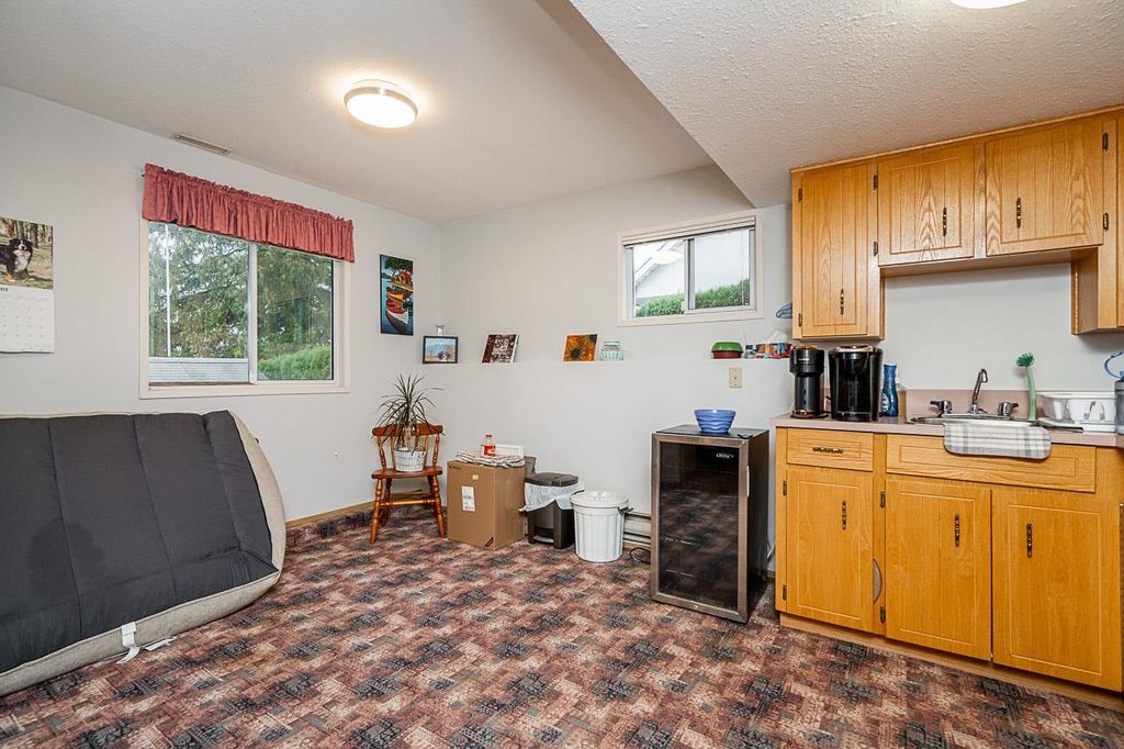 listing image 1103130450427384942