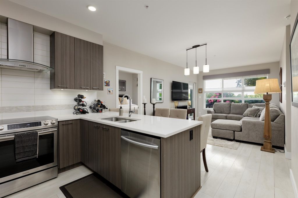 listing image 1107502996647579351