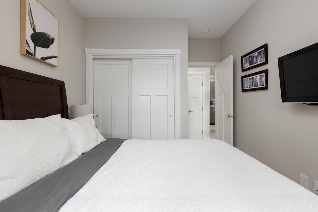 listing image 1108726970051221515