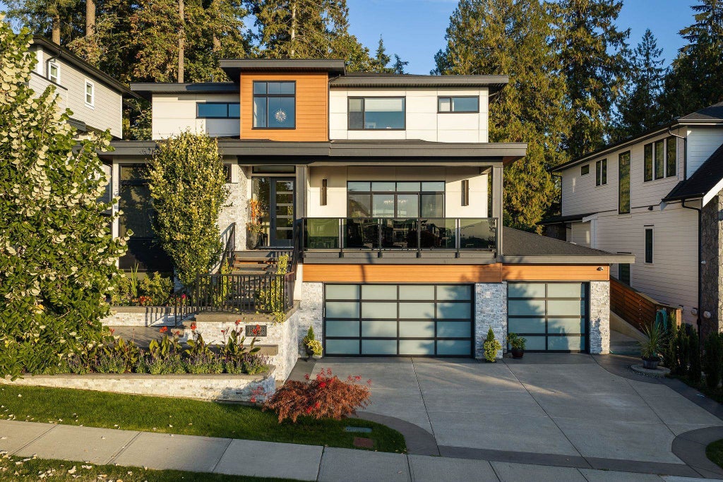 Photo of 13698 Blaney Road, Maple Ridge, BC V4R 0H1 (MLS # R3175991)