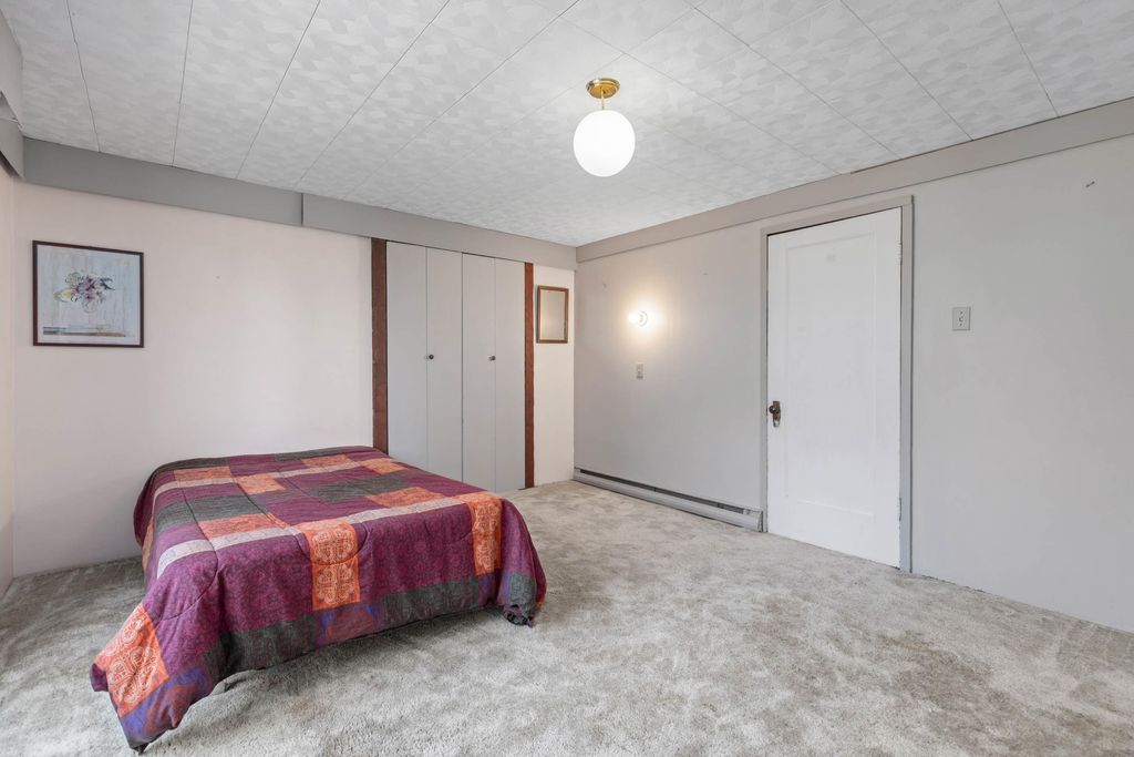 listing image 1104013031191981069