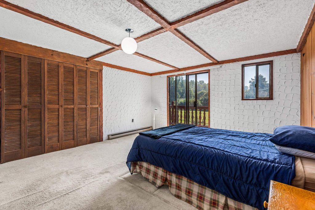 listing image 1106266514394234240