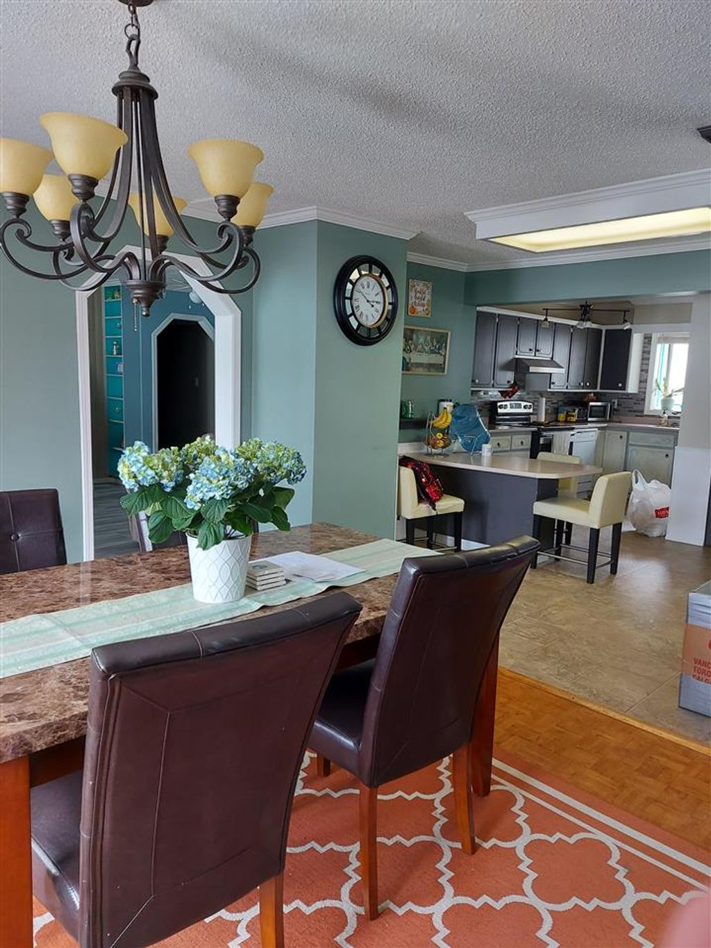 listing image 1107611988228148597