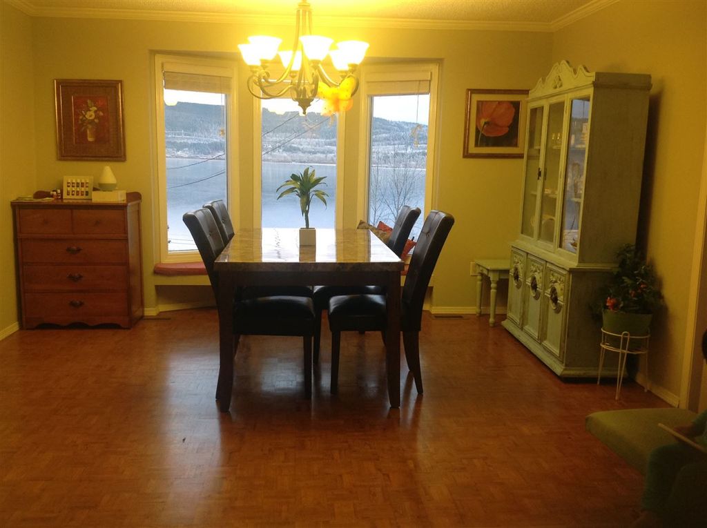 listing image 1109667401956440854