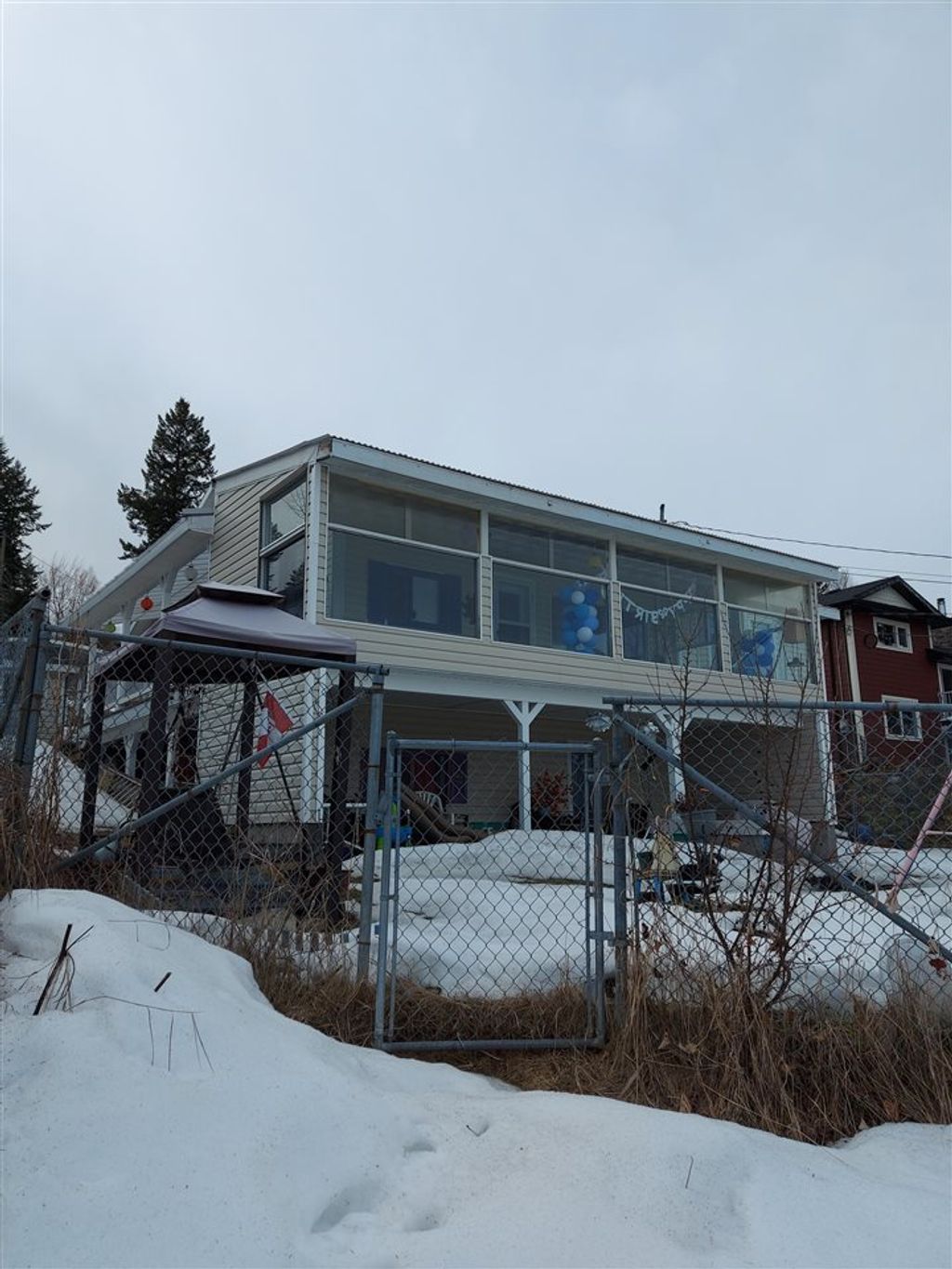 listing image 1101389984352761615