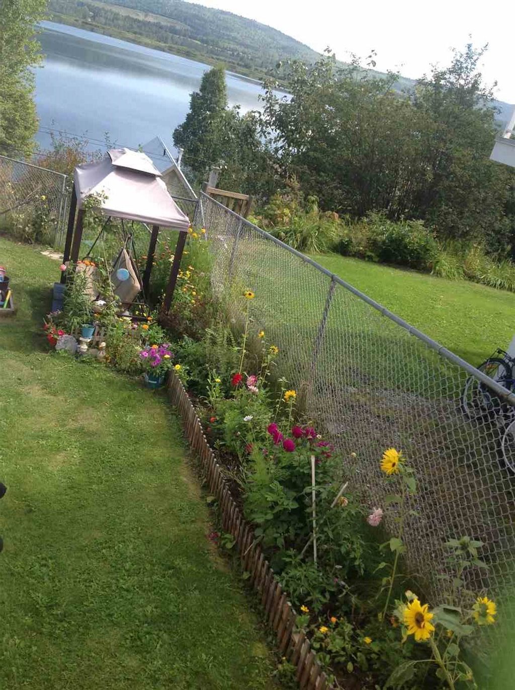 listing image 1105204668189935427