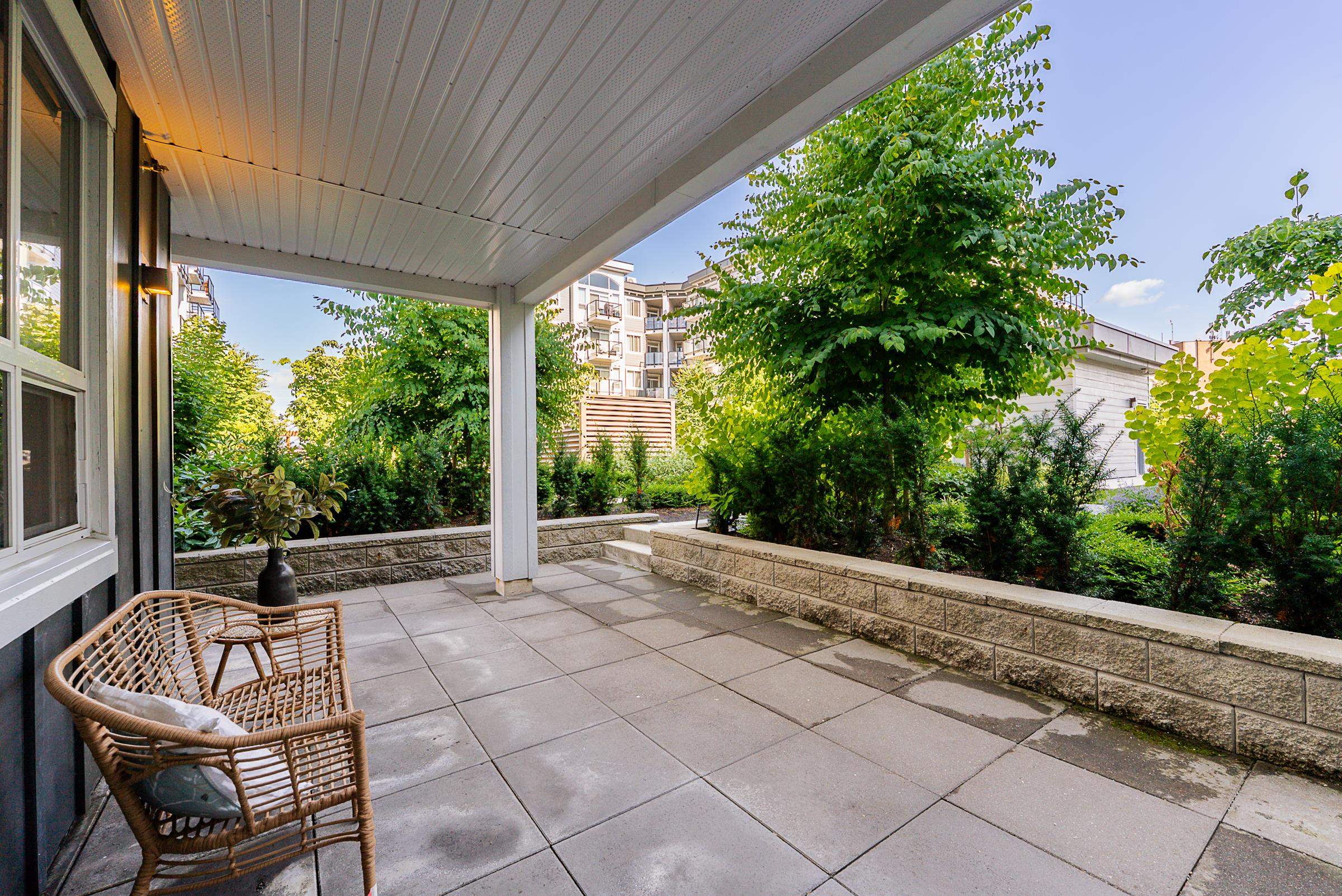 2180 Kelly Avenue 3223