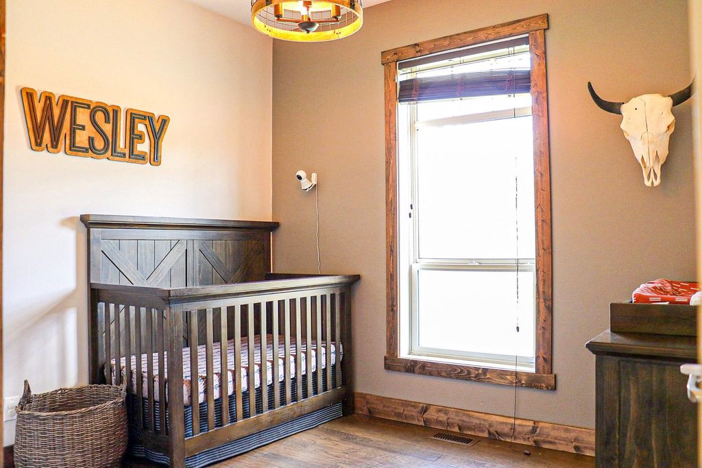 listing image 1104653019014513815