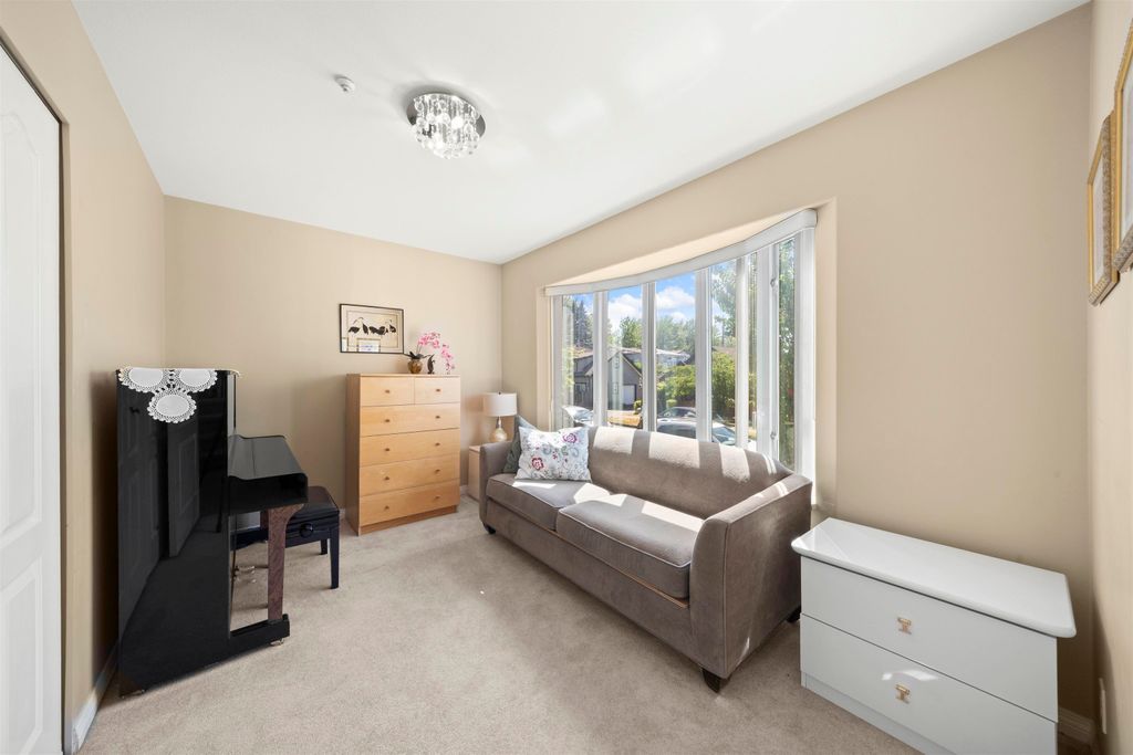 listing image 1103290210445172845