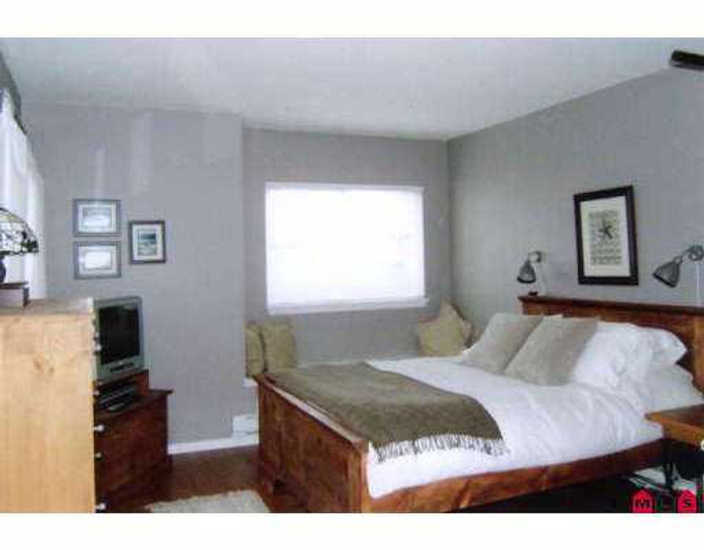 listing image 1100536828046782618