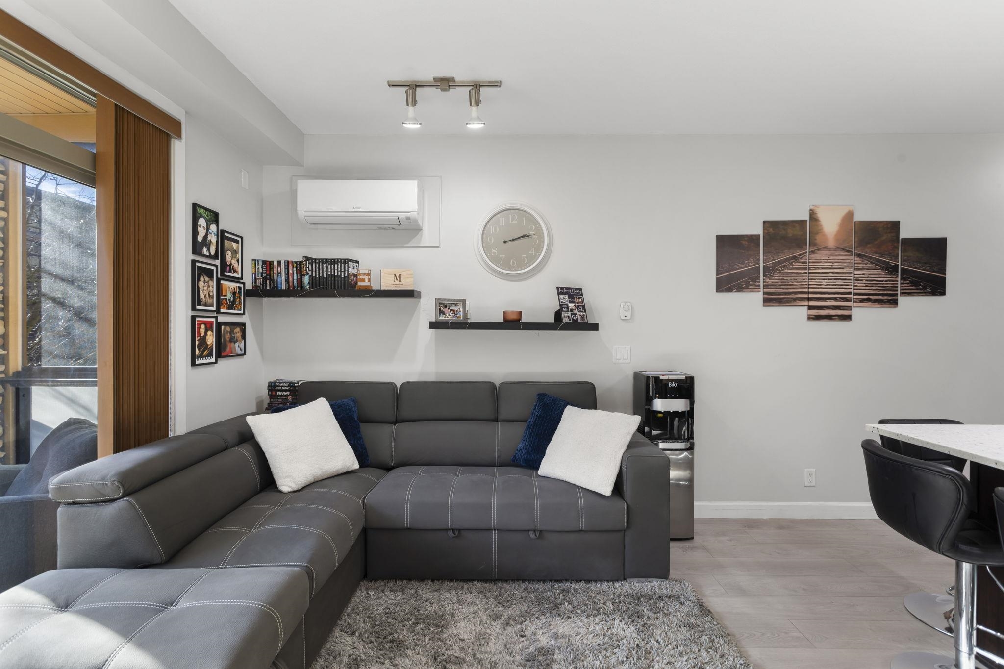 8258 207a Street 253