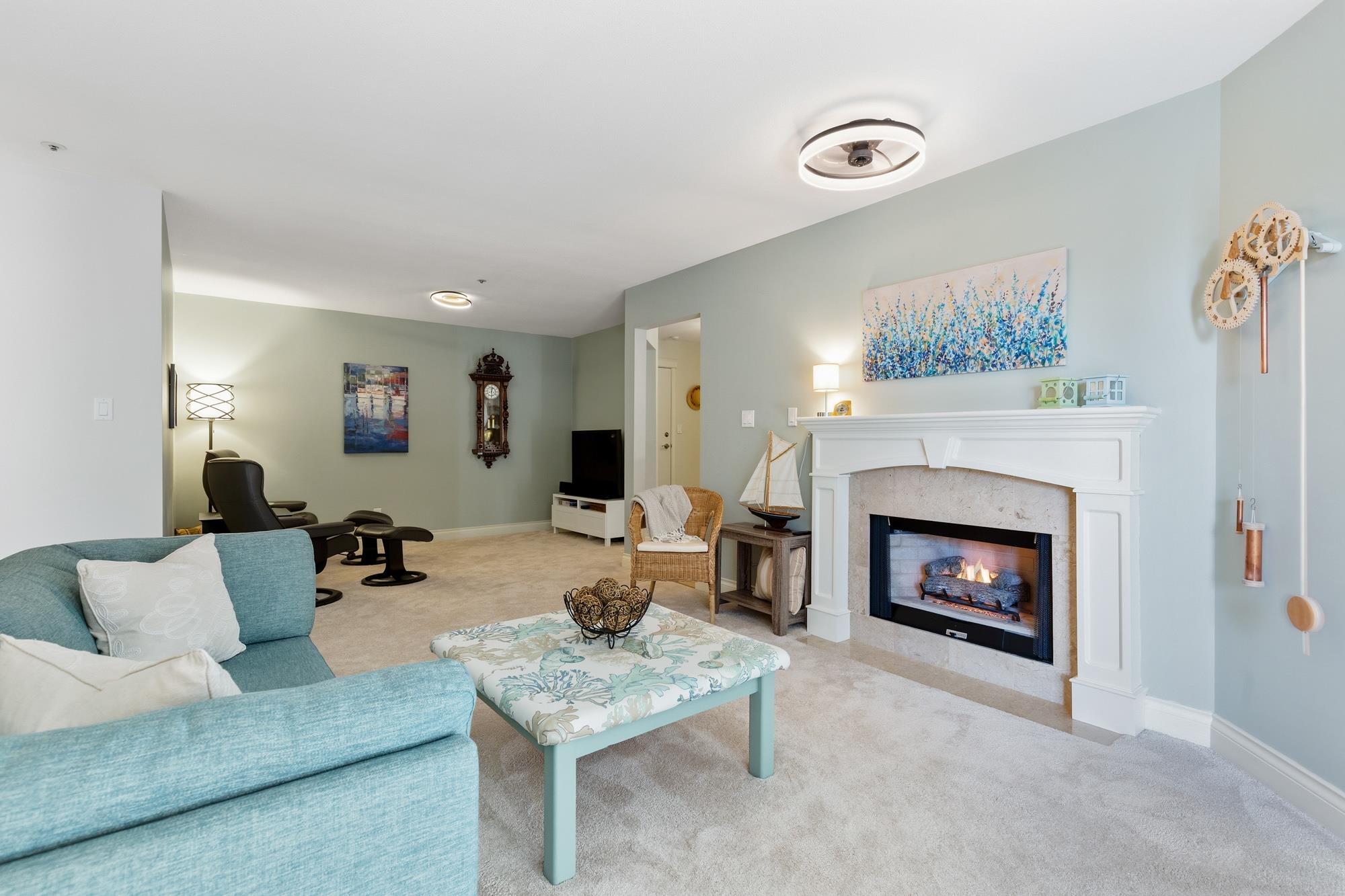 180 Ravine Drive 201