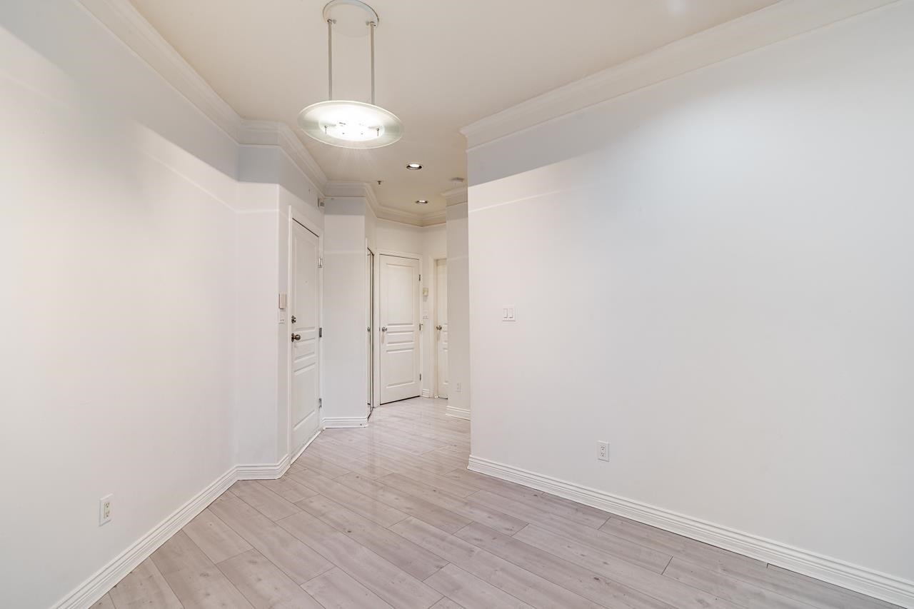 8115 121a Street 115