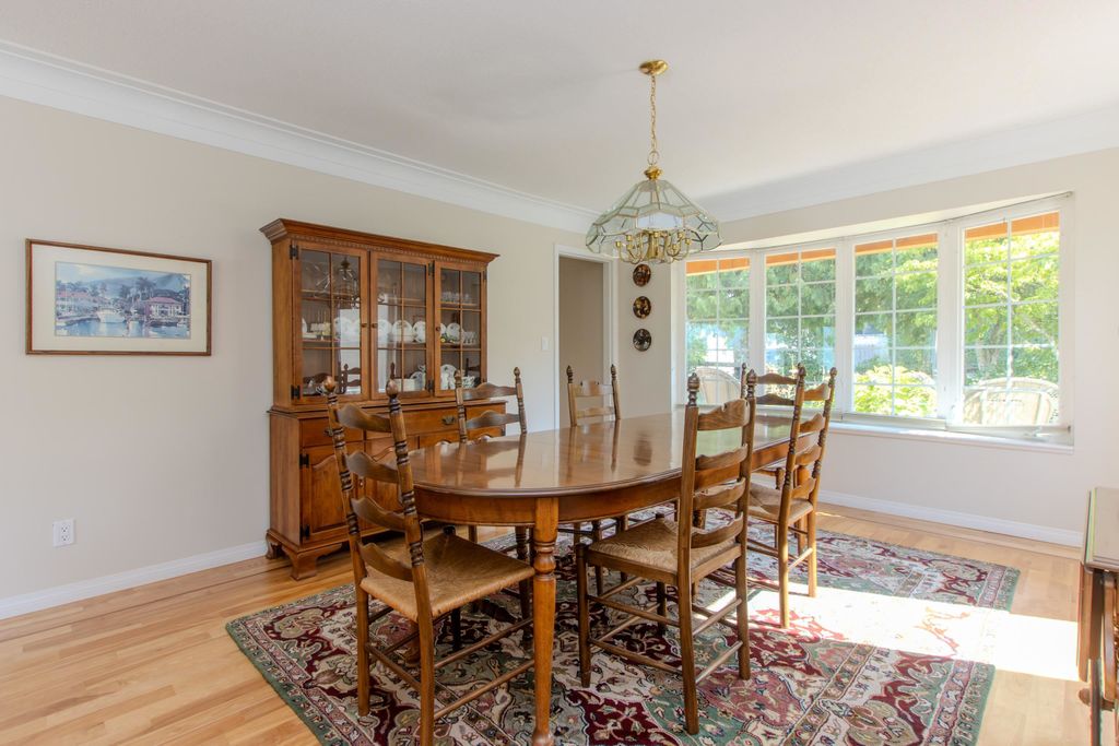 listing image 1103731165647666801