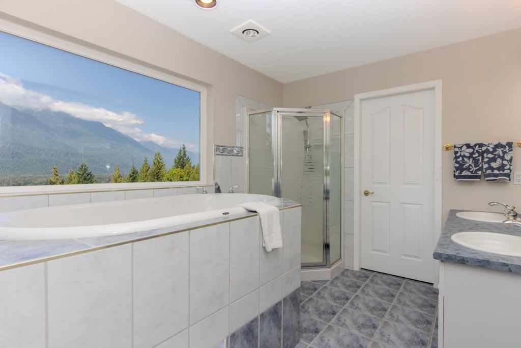 listing image 1101579158935512621