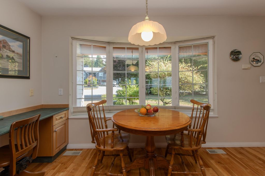 listing image 1105525211949313880