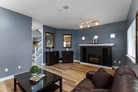 1108 Riverside Close 9 Port Coquitlam BC V3B 8C2