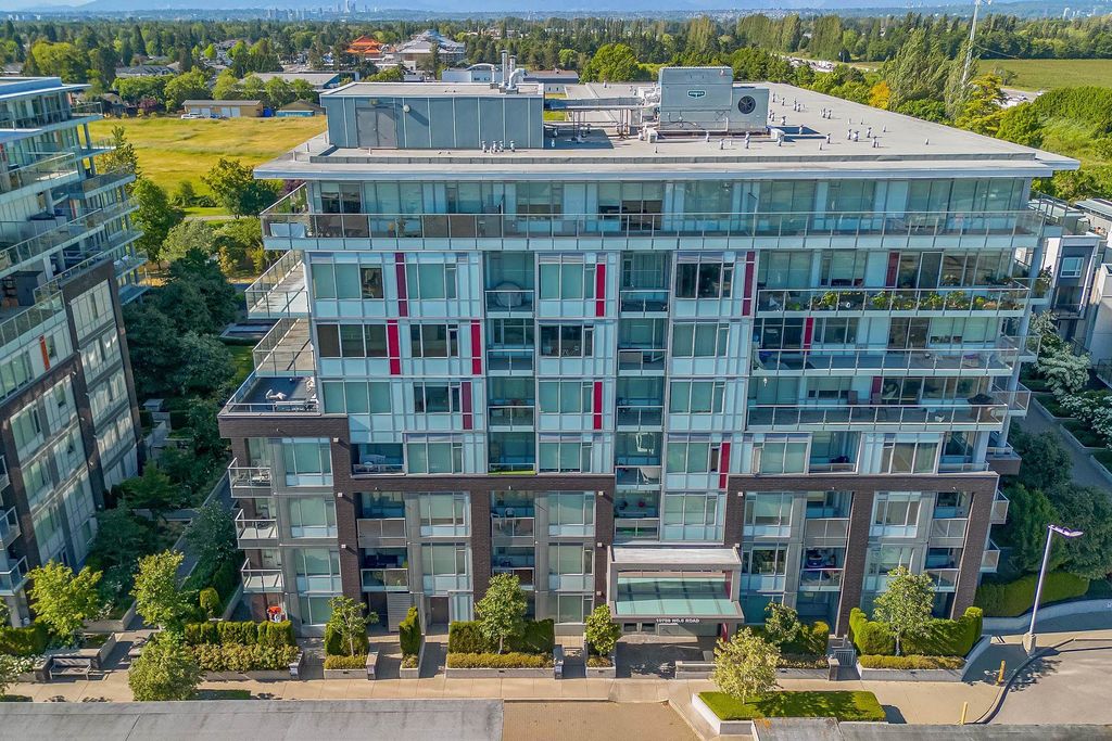 listing image 1106311430826256956