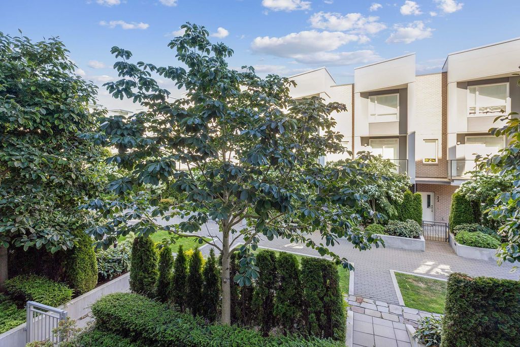 listing image 1108766140307593711