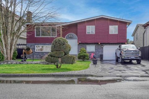 846 Wright Avenue Port Coquitlam BC V3B 1W1