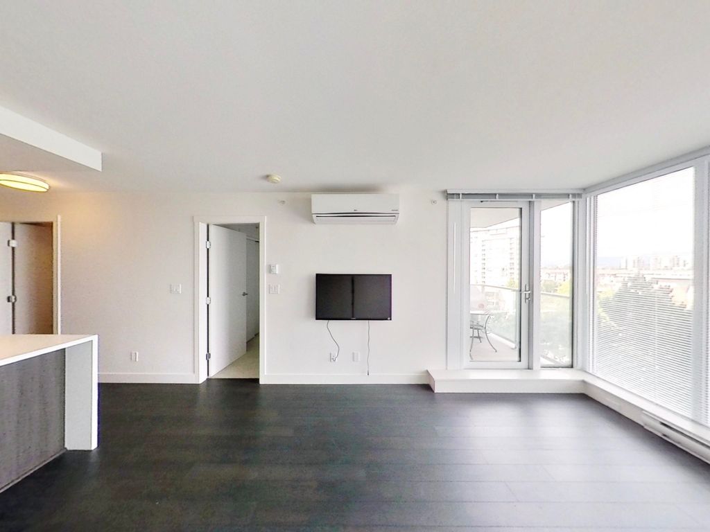 listing image 1103703883123814295