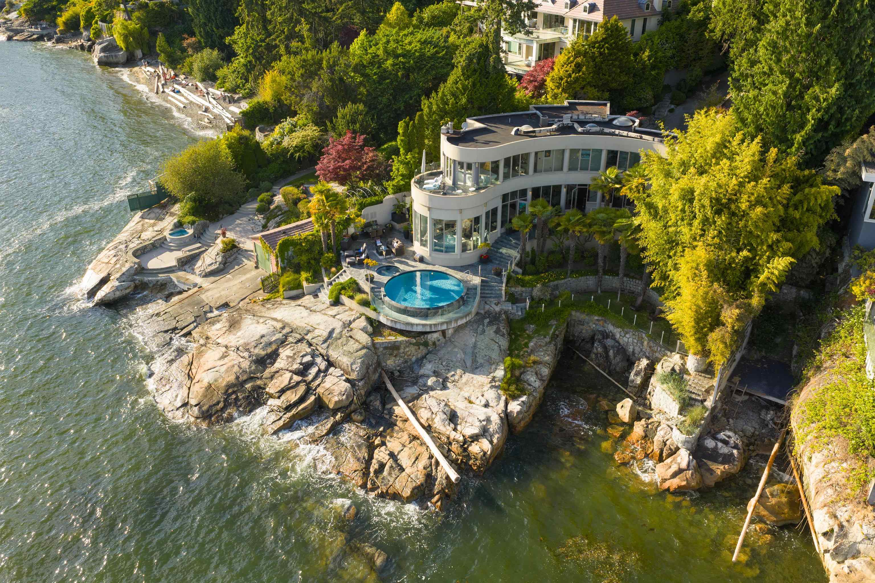 3912 Marine Drive