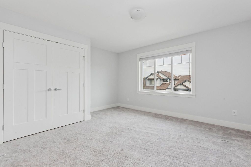 listing image 1100619681747887029