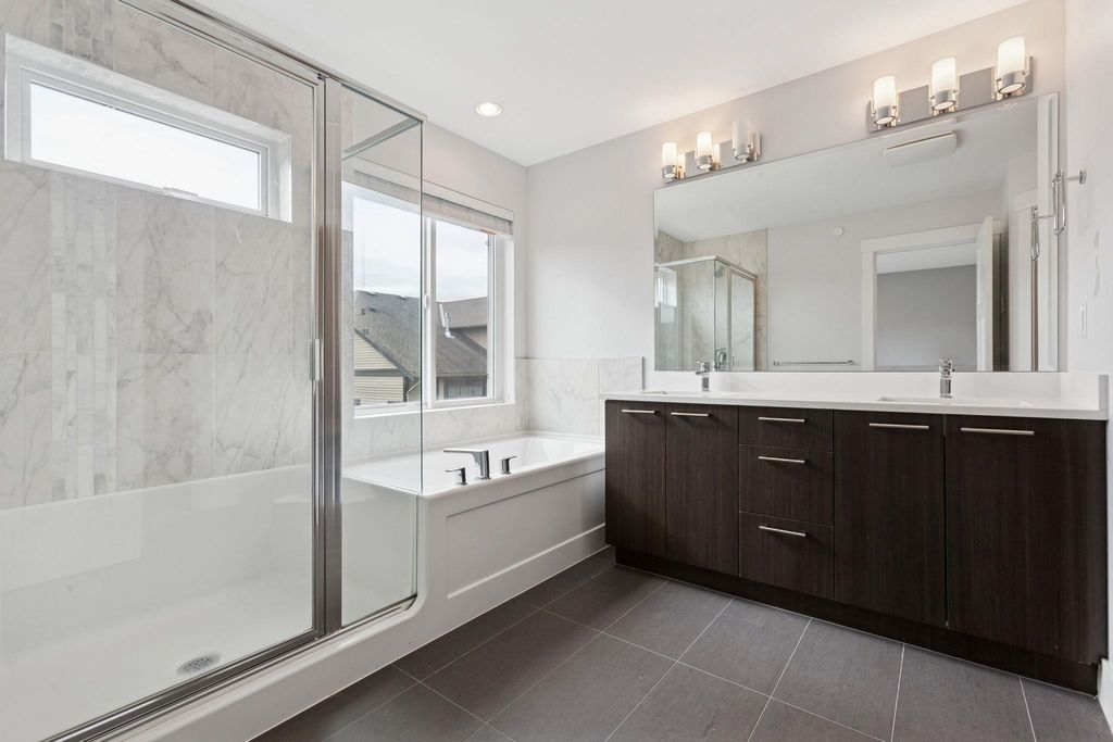 listing image 1108584823962632150