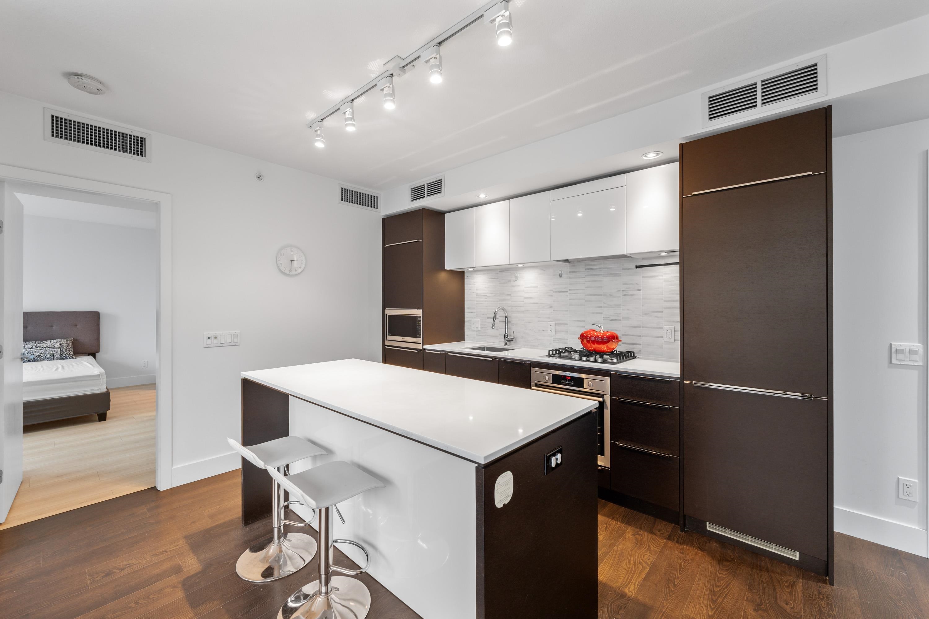 5233 Gilbert Road 621