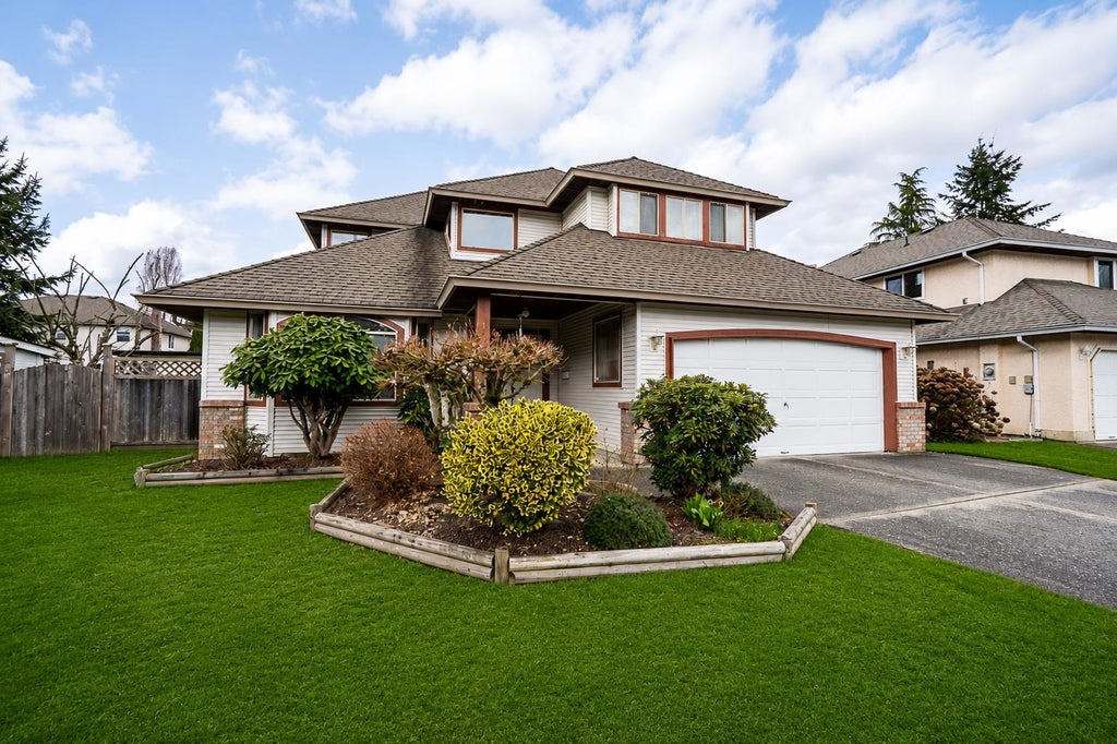 Photo of 16156 94a Avenue, Surrey, BC V4N 3A2 (MLS # R3149361)
