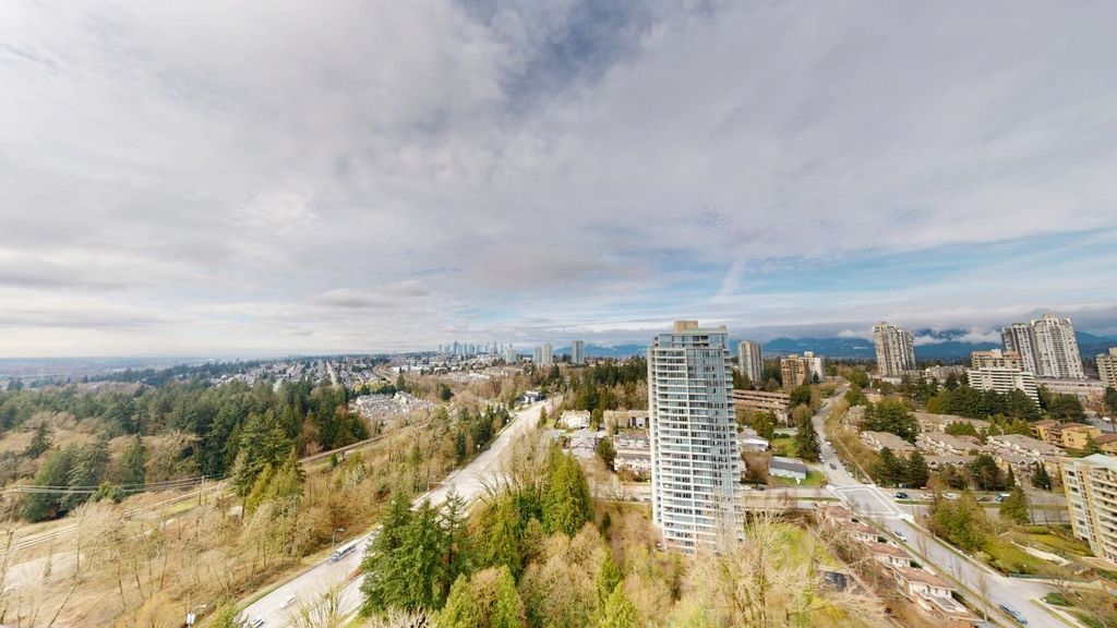 listing image 1104000308566594993