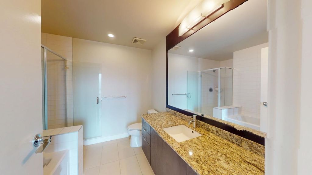 listing image 1108571472717057444