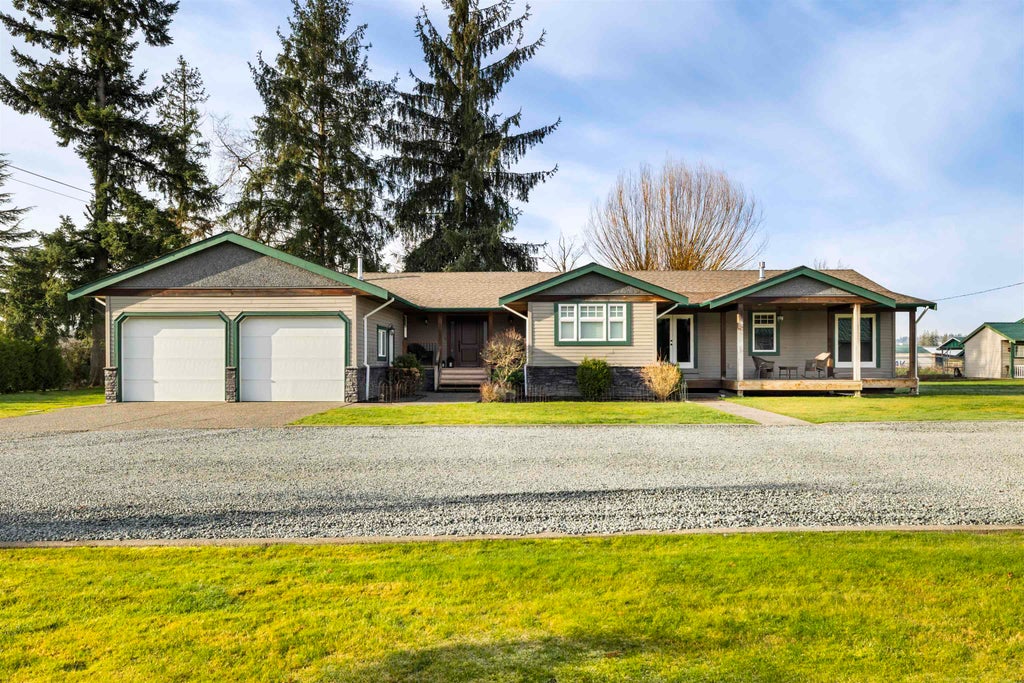 22285 64 AVENUE, LANGLEY, BC V2Y 2N8 - Image 594465223.jpeg?d=l