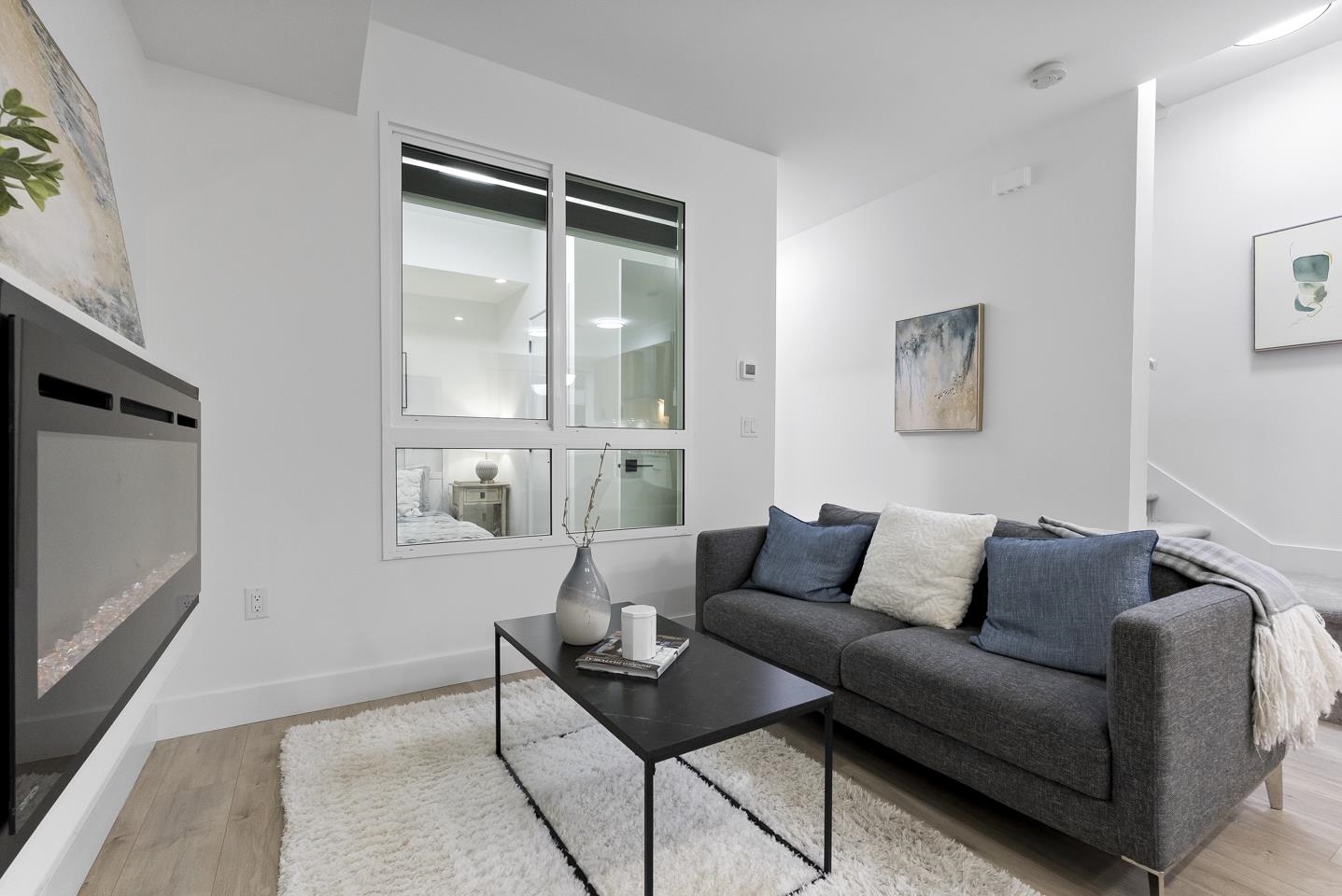13895 64 Avenue 19