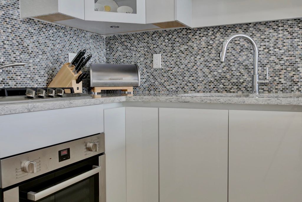 listing image 1108157630802526062