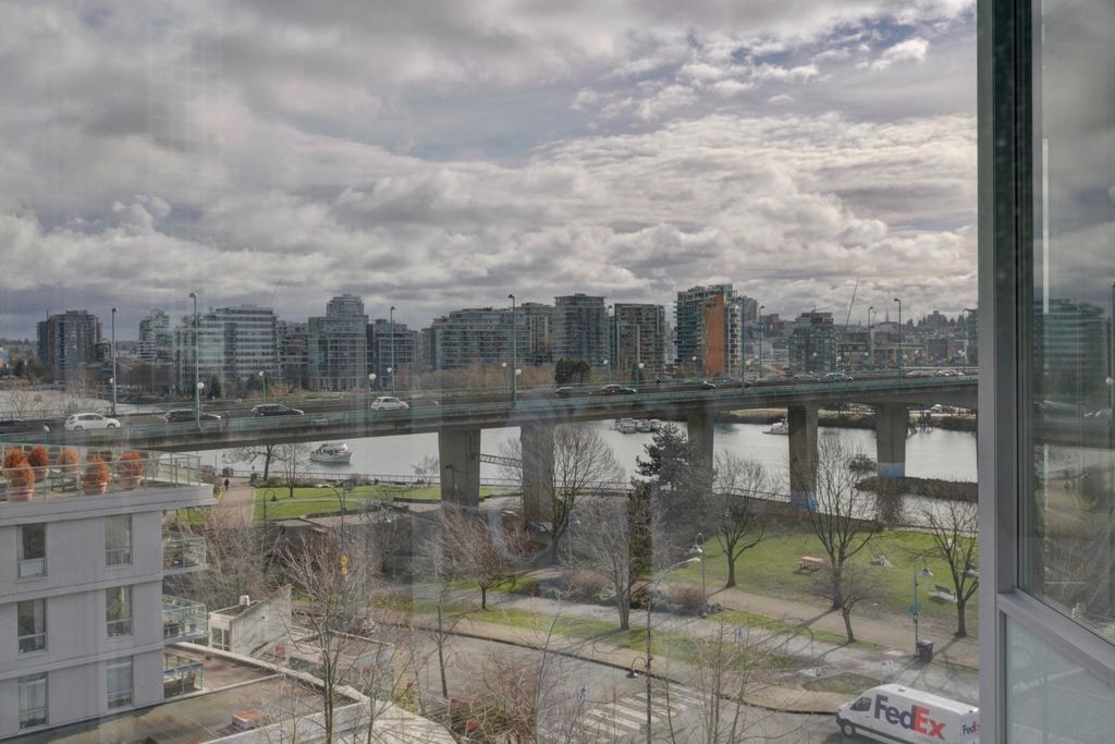 listing image 1103305365511829211