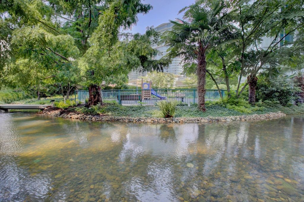 listing image 1107790007173527148