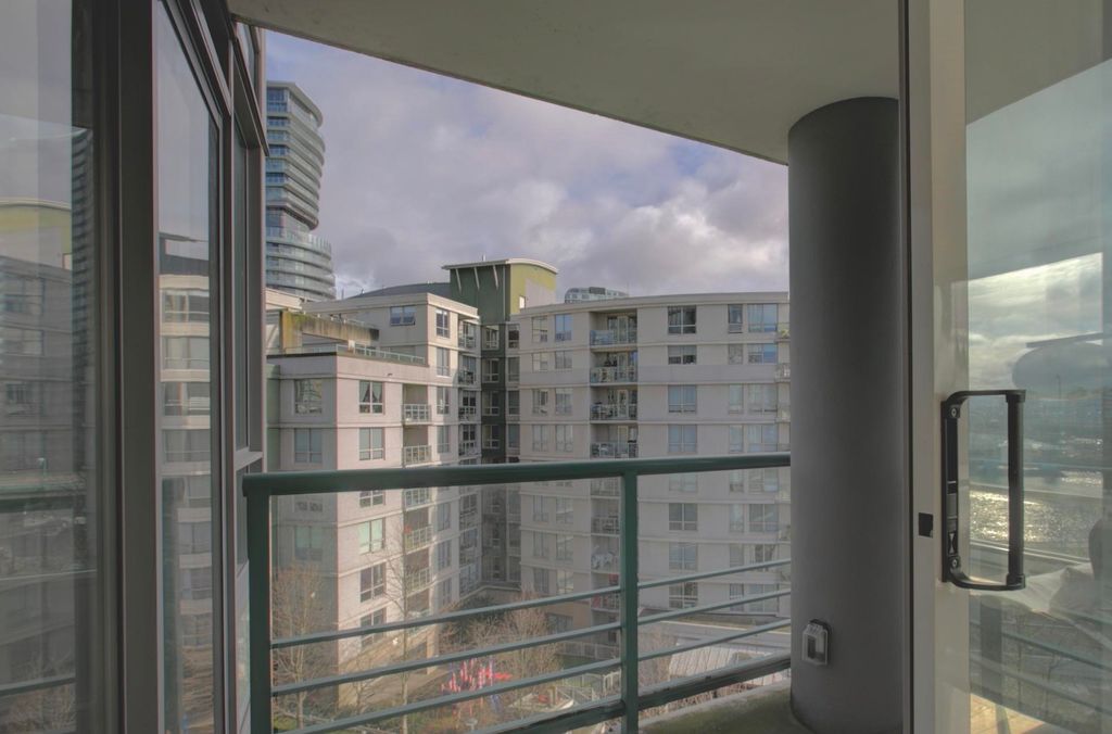 listing image 1107027572003160103