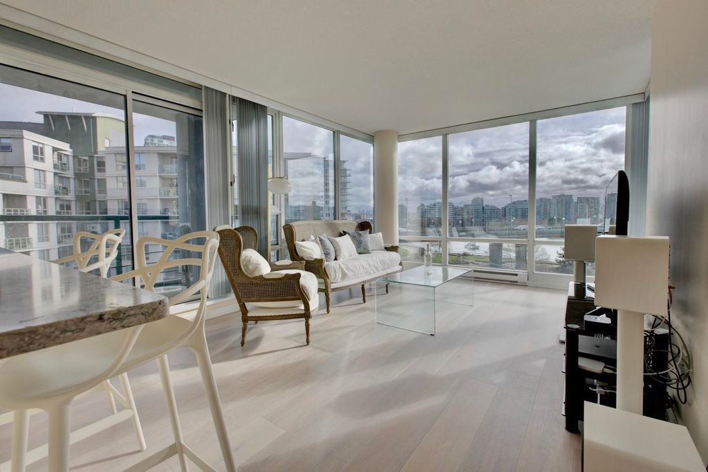 listing image 1105303654304563879