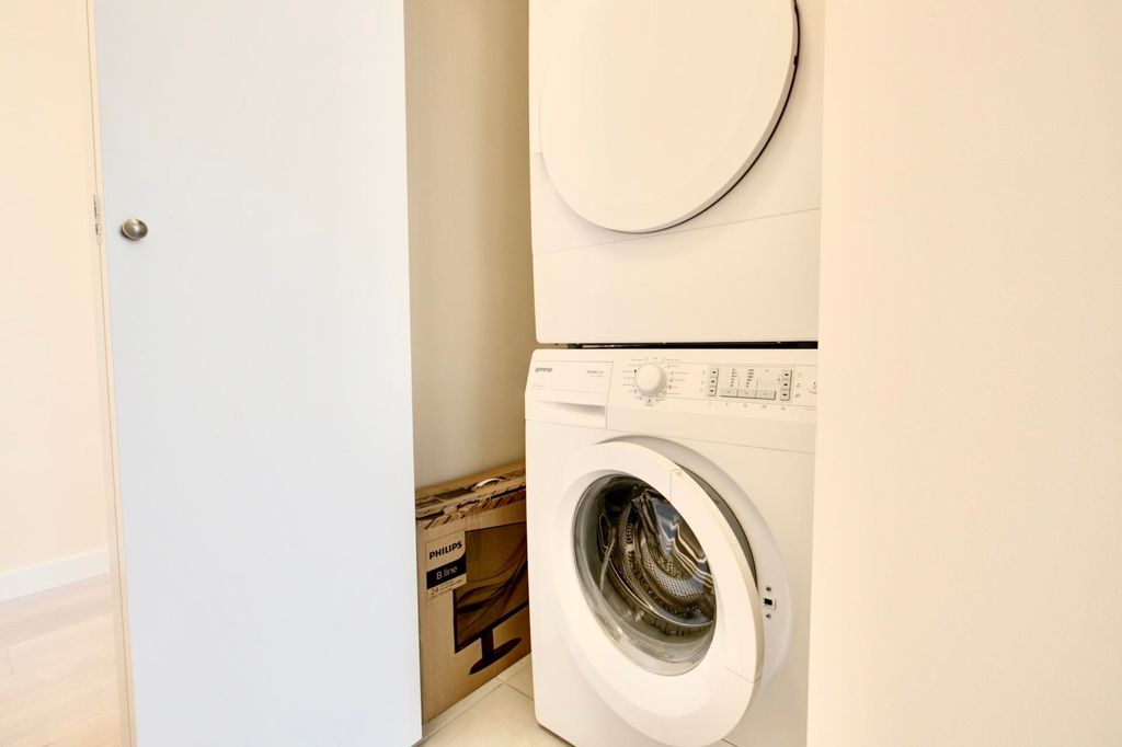 listing image 1105315070508700843