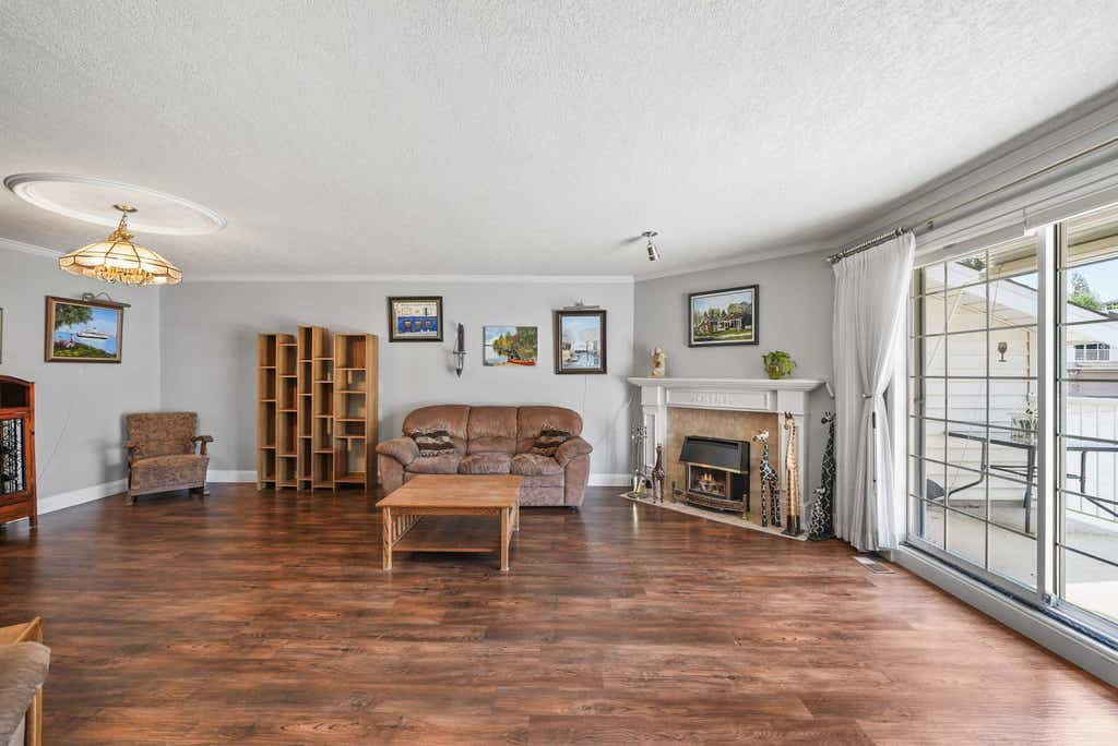 Photo of 32925 Maclure Road #2, Abbotsford, BC V2S 7V8 (MLS # R3154850)