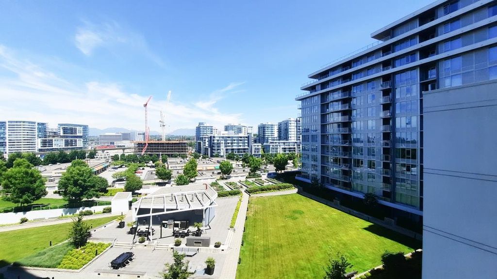 listing image 1108877876905789252
